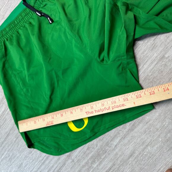 Oregon Ducks Nike Running Shorts Women's Green NWT M Athletic Gym Workout - Picture 4 of 7
